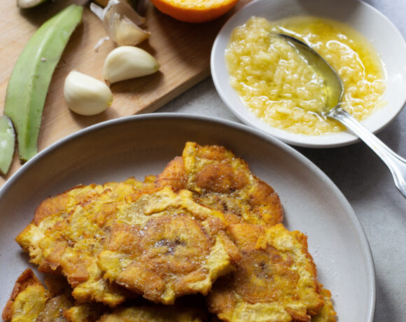 tostones with homemade mojo sauce