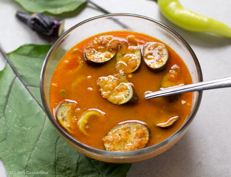 Thai curry eggplant with lentils