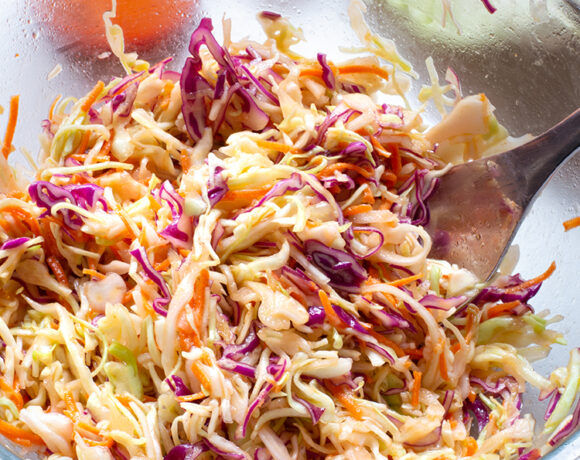 skinny coleslaw with sriracha and lemon juice vinaigrette