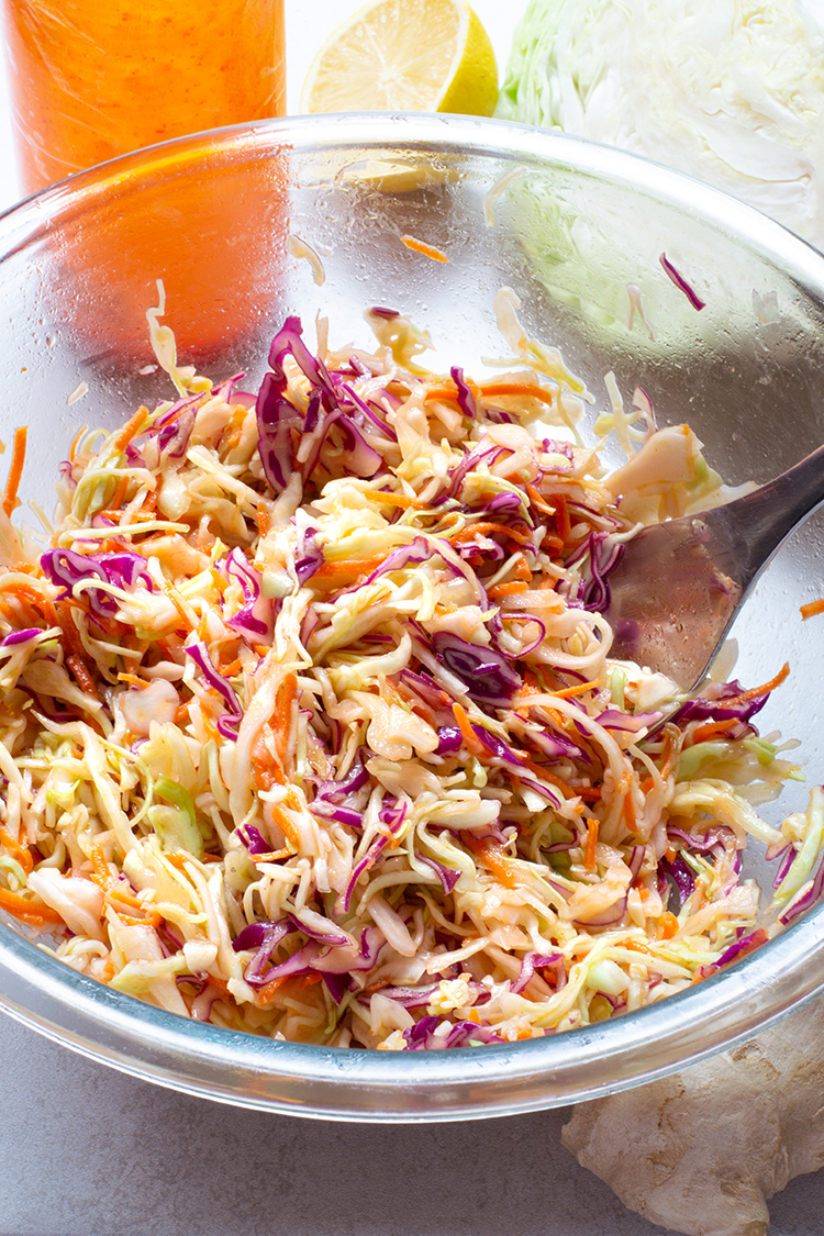 skinny coleslaw with sriracha and lemon juice vinaigrette